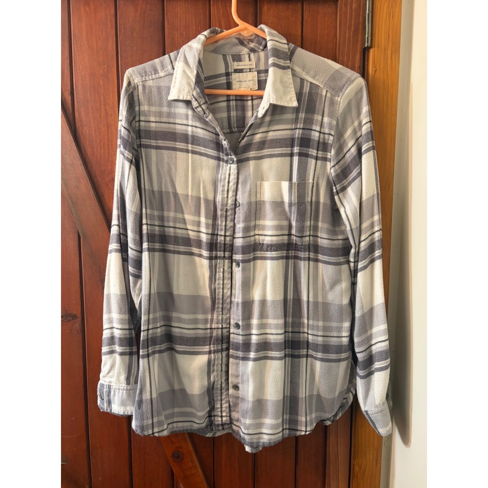American Eagle Grey White Plaid Flannel Shirt Boyfriend Fit Ahh-Mazingly Soft S